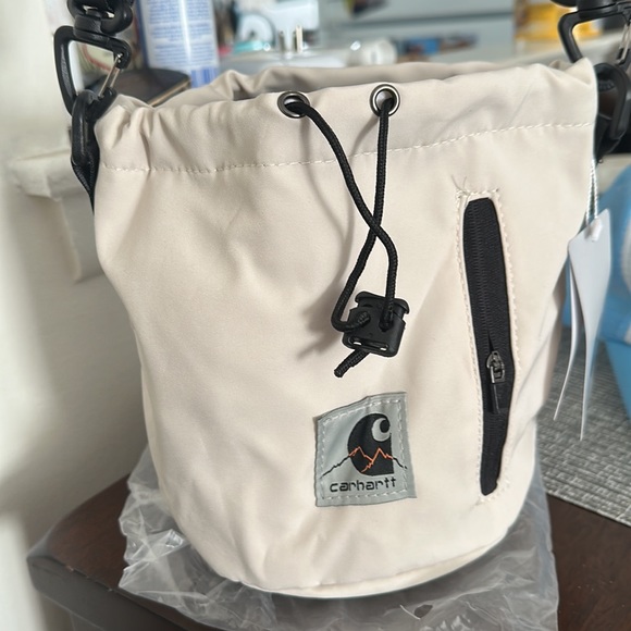 Carhartt Handbags - Carhartt bucket bag
